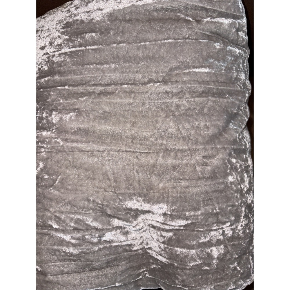 West Elm Lush Velvet QUEEN Platinum Gray Silver DUVET